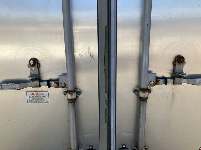 マツダタイタン冷凍車（冷蔵車）小型（2t・3t）[写真17]