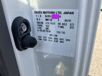 いすゞエルフ冷凍車（冷蔵車）小型（2t・3t）[写真39]