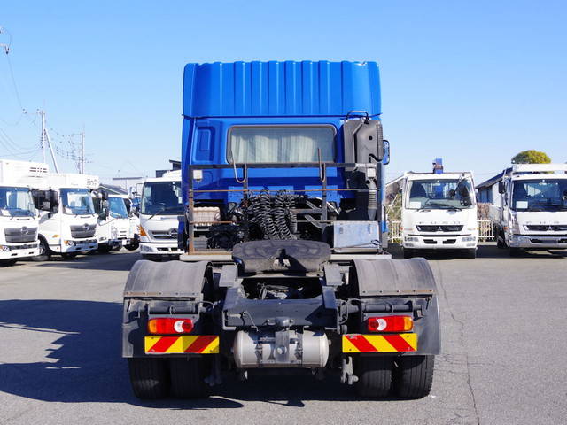UDトラックスクオントレーラーヘッド（トラクターヘッド）大型（10t）[写真16]