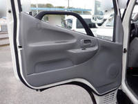日野デュトロ冷凍車（冷蔵車）小型（2t・3t）[写真24]