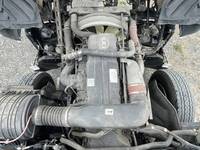 UDトラックスクオントレーラーヘッド（トラクターヘッド）大型（10t）[写真27]