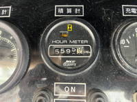 三菱ふそうキャンター高圧洗浄車小型（2t・3t）[写真16]