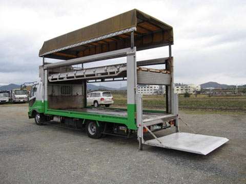 三菱ふそうファイター回送車中型（4t）[写真01]