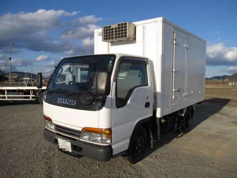 いすゞエルフ冷凍車（冷蔵車）小型（2t・3t）KK-NKR66EAV [写真01]