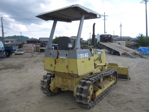 コマツブルドーザー[写真02]