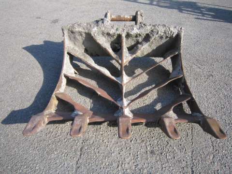 その他のメーカーバケツ- [写真01]