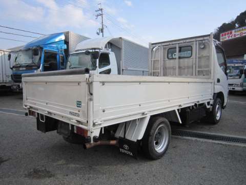 トヨタダイナ平ボディ小型（2t・3t）[写真02]