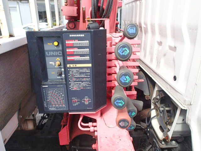 トヨタダイナクレーン4段小型（2t・3t）[写真02]