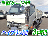 日野デュトロ平ボディ小型（2t・3t）[写真01]