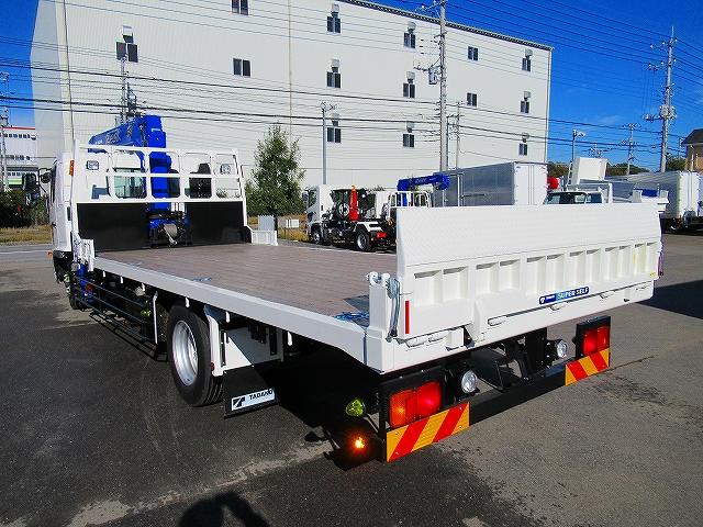 日野レンジャーセーフティクレーン4段増トン（6t・8t）[写真02]