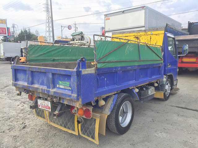 三菱ふそうキャンターダンプ小型（2t・3t）[写真02]