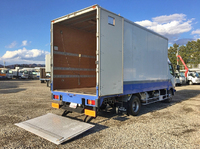 三菱ふそうファイターパネルバン中型（4t）[写真02]