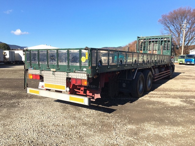 いすゞギガ平ボディ大型（10t）[写真02]