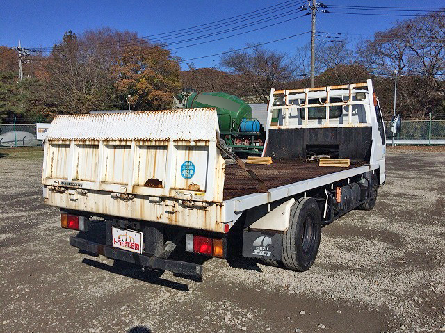 いすゞエルフセーフティローダー小型（2t・3t）[写真02]