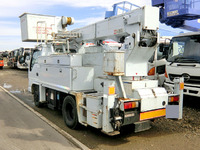 いすゞエルフ高所作業車小型（2t・3t）[写真02]