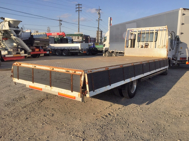 いすゞフォワード平ボディ中型（4t）[写真02]