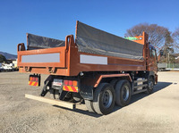 いすゞギガダンプ大型（10t）[写真02]