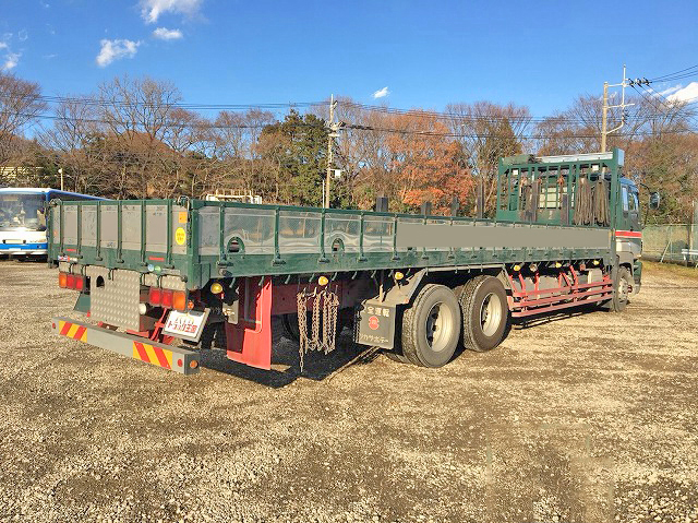 いすゞギガ平ボディ大型（10t）[写真02]