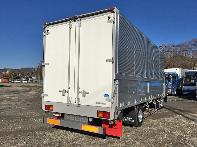 三菱ふそうファイターアルミウイング中型（4t）[写真02]