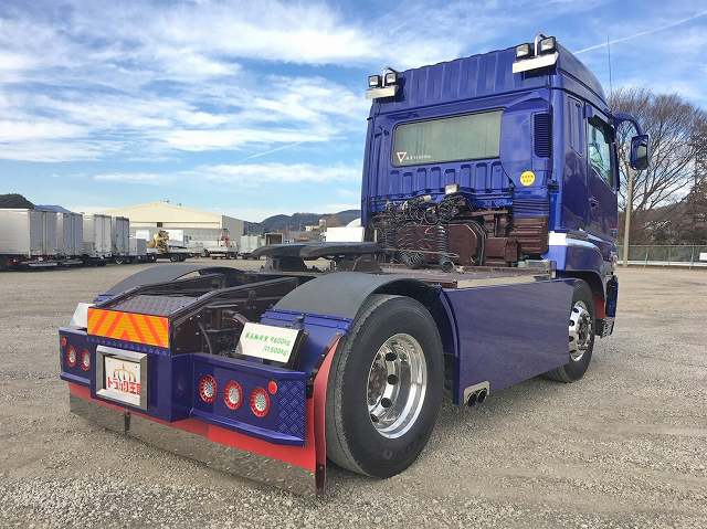 三菱ふそうスーパーグレートトレーラーヘッド（トラクターヘッド）大型（10t）[写真02]