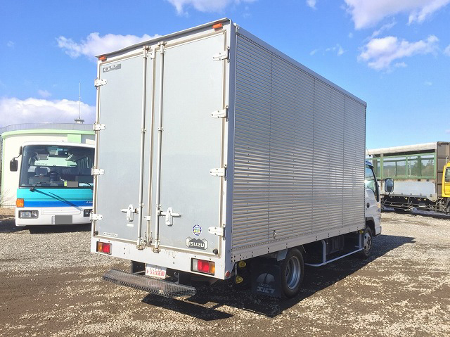 いすゞエルフアルミバン小型（2t・3t）[写真02]