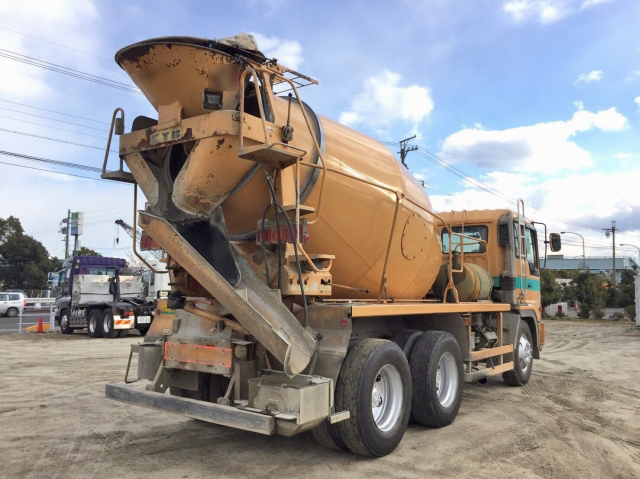 日野プロフィアミキサー車（コンクリートミキサー）大型（10t）[写真02]