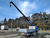 いすゞフォワードユニック4段中型（4t）[写真02]