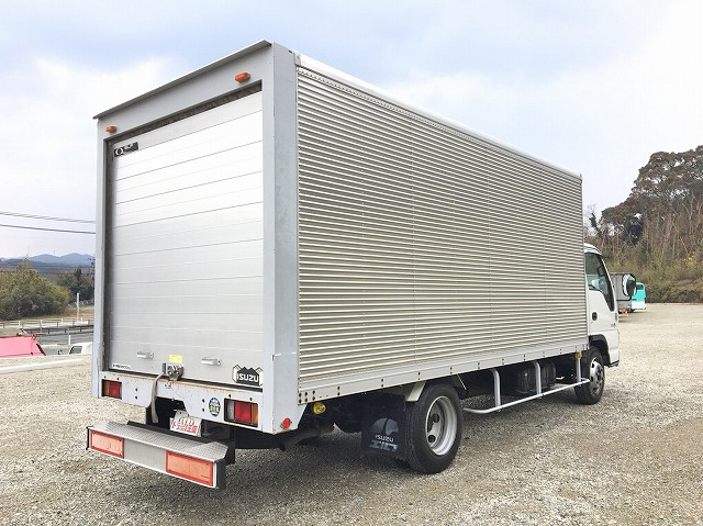 いすゞエルフアルミバン小型（2t・3t）[写真02]