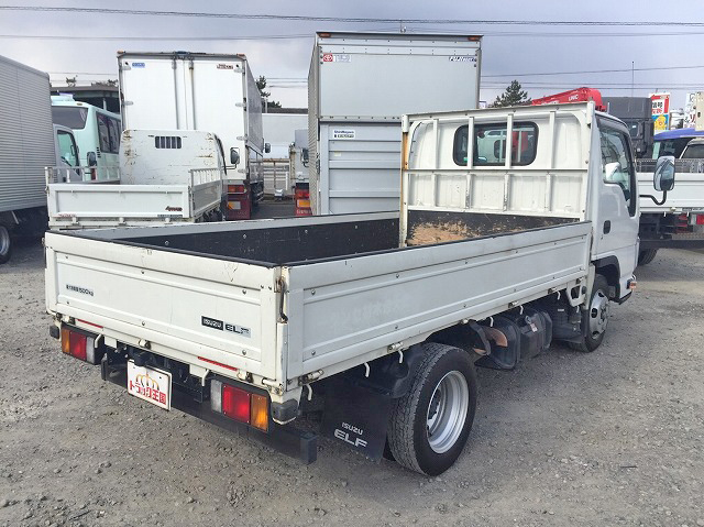 いすゞエルフ平ボディ小型（2t・3t）[写真02]