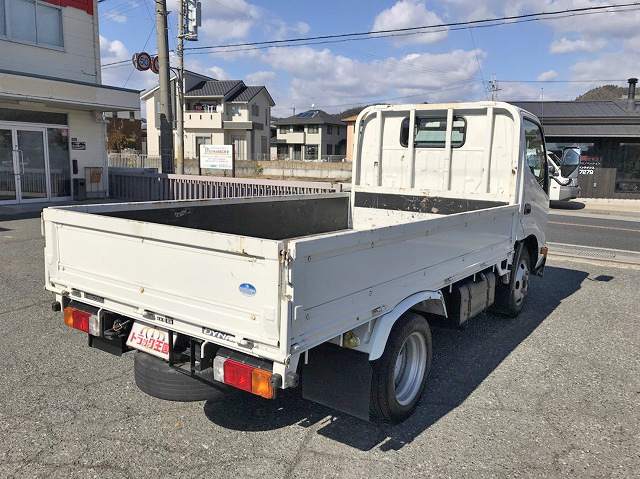 トヨタダイナ平ボディ小型（2t・3t）[写真02]