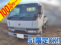 三菱ふそうキャンター平ボディ小型（2t・3t）[写真01]