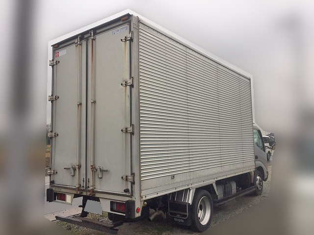 トヨタトヨエースアルミバン小型（2t・3t）[写真02]