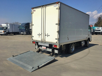 いすゞエルフ保冷バン小型（2t・3t）[写真02]