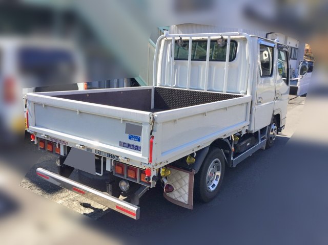 三菱ふそうキャンターガッツダブルキャブ（Wキャブ）小型（2t・3t）[写真02]