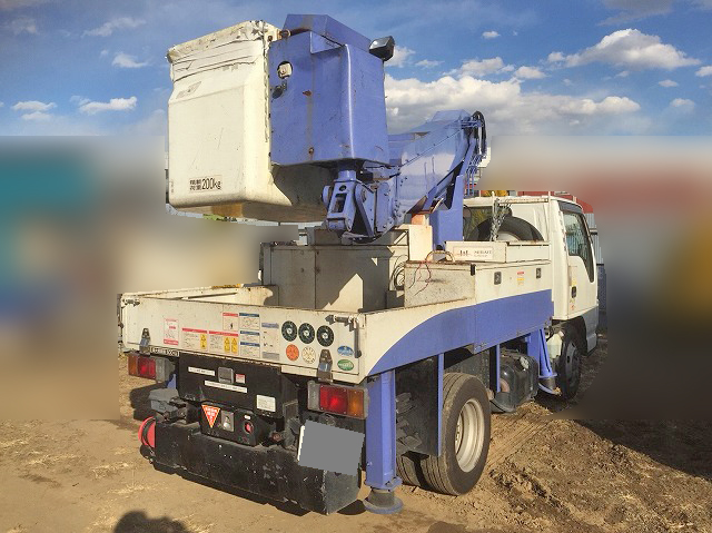 いすゞエルフ高所作業車小型（2t・3t）[写真02]