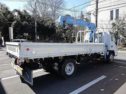 いすゞエルフクレーン4段小型（2t・3t）[写真02]