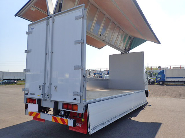 日野レンジャーアルミウイング中型（4t）[写真02]