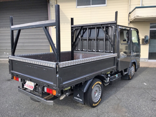 三菱ふそうキャンターダブルキャブ（Wキャブ）小型（2t・3t）[写真02]