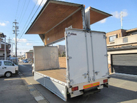 日野レンジャーアルミウイング中型（4t）[写真02]