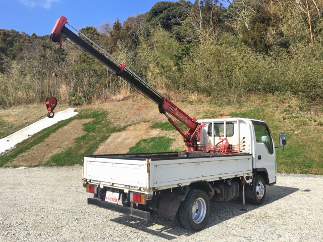 いすゞエルフユニック3段小型（2t・3t）[写真02]