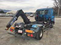 いすゞフォワードアームロール中型（4t）[写真02]