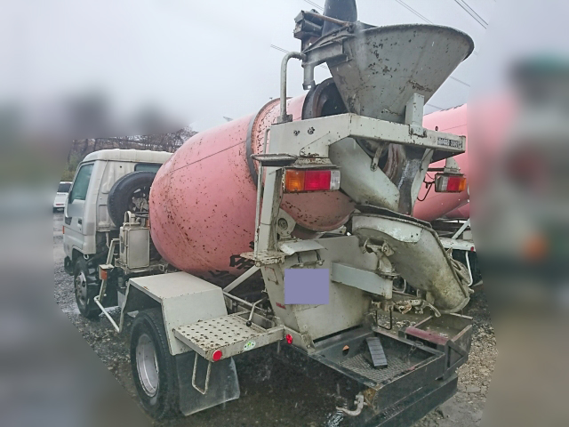 日野レンジャーミキサー車（コンクリートミキサー）小型（2t・3t）[写真02]