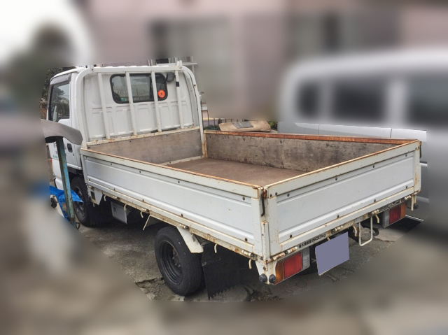 いすゞエルフ平ボディ小型（2t・3t）[写真02]