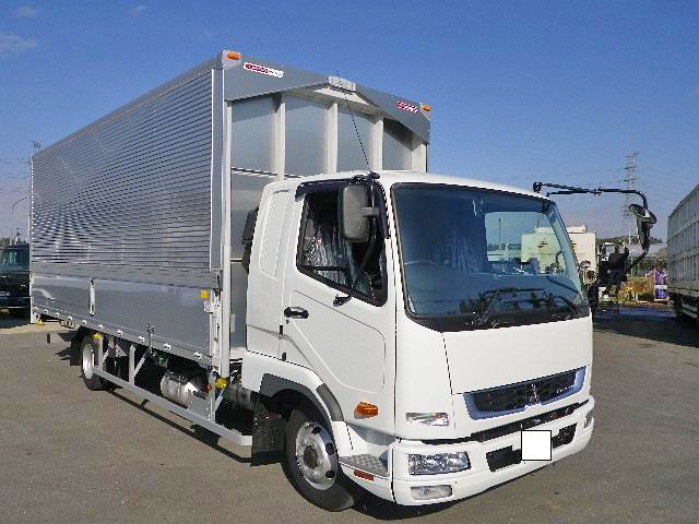 三菱ふそうファイターアルミウイング中型（4t）[写真02]