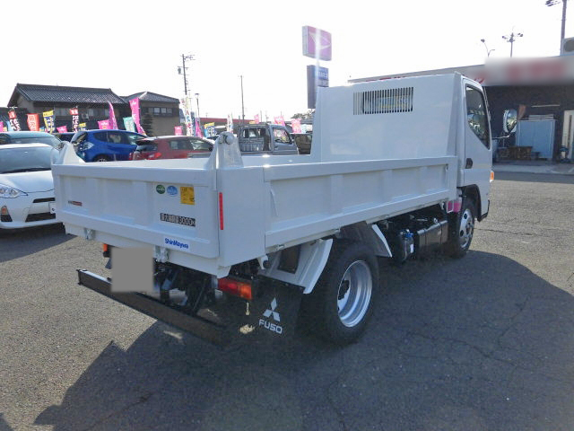 三菱ふそうキャンターダンプ小型（2t・3t）[写真02]