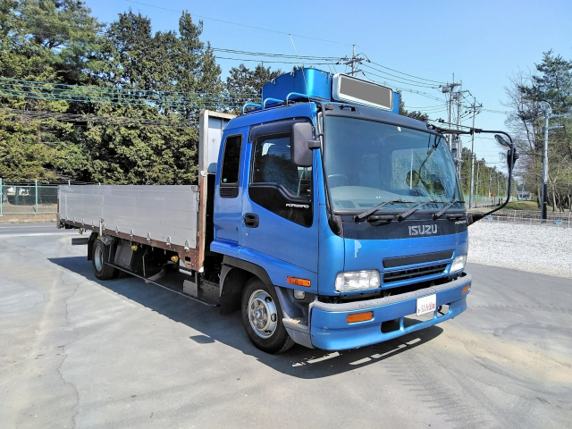 いすゞフォワードアルミブロック中型（4t）[写真02]