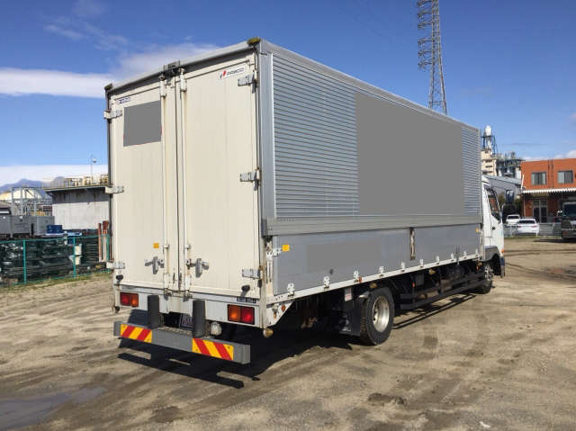 三菱ふそうファイターアルミウイング中型（4t）[写真02]