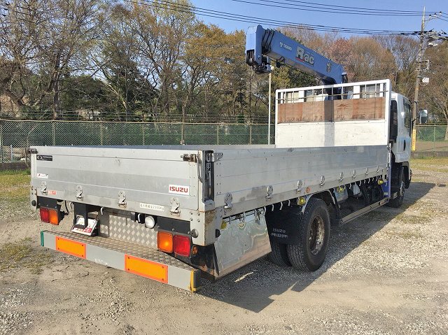 いすゞフォワードクレーン4段中型（4t）[写真02]