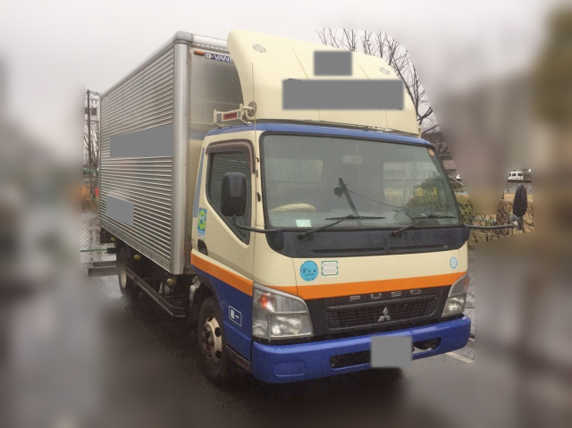 三菱ふそうキャンターアルミバン小型（2t・3t）[写真02]