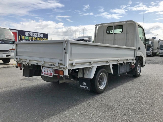 トヨタトヨエース平ボディ小型（2t・3t）[写真02]